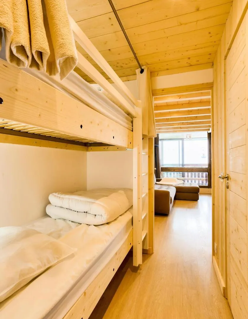 Residence Serac - Val Thorens Location: Studio Cabine Pour 6 Personnes Dans Le Haut De La Station Mae-9032 Apartment